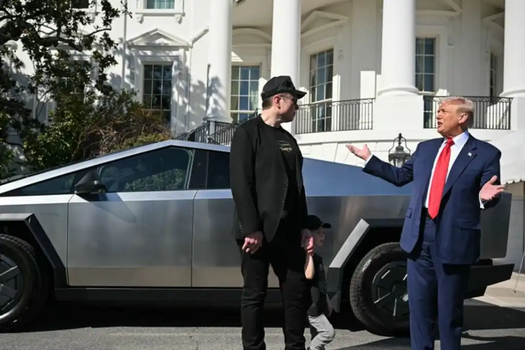 Tesla ha reportado una caída del 71% en sus beneficios durante el primer trimestre del año, un desplome que supera con creces las previsiones más pesimistas de los analistas.