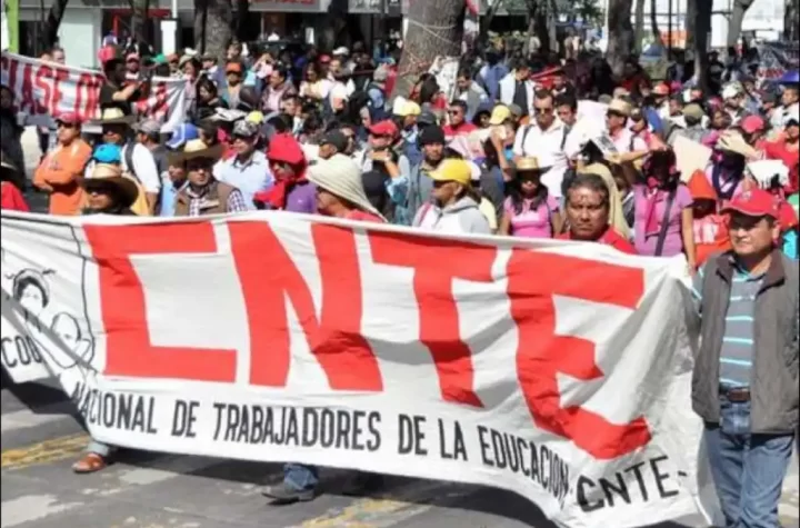 Este jueves 15 de mayo de 2025, Día del Maestro, la Ciudad de México enfrenta una jornada caótica con más de una decena de marchas y manifestaciones que afectan severamente la movilidad en distintos puntos de la capital.