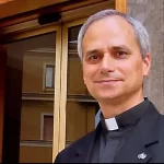 La reciente elección de Robert Francis Prevost como Papa León XIV ha causado gran interés no solo por su trayectoria religiosa, sino también por su profundo vínculo con el Perú, país donde desarrolló gran parte de su vida sacerdotal y adquirió la nacionalidad.
