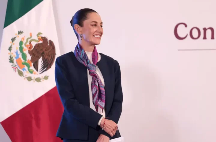 La presidenta Claudia Sheinbaum calificó como un éxito rotundo la participación ciudadana en la elección judicial del pasado domingo, donde más de 13 millones de personas emitieron su voto.