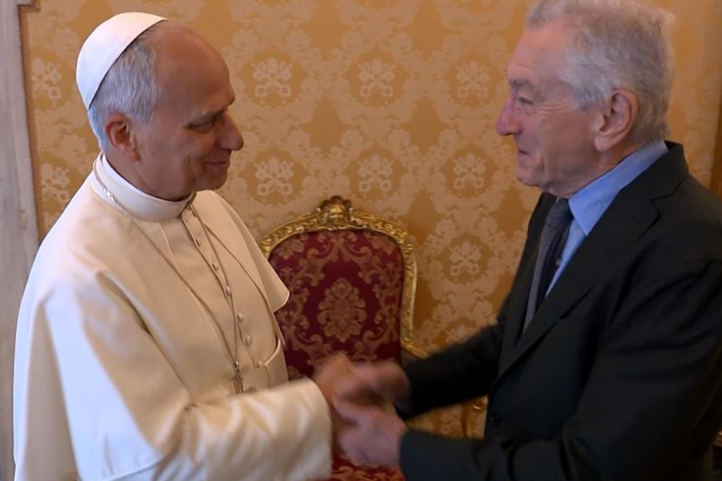 El papa León XIV comparte sus películas favoritas antes de recibir a estrellas de Hollywood.