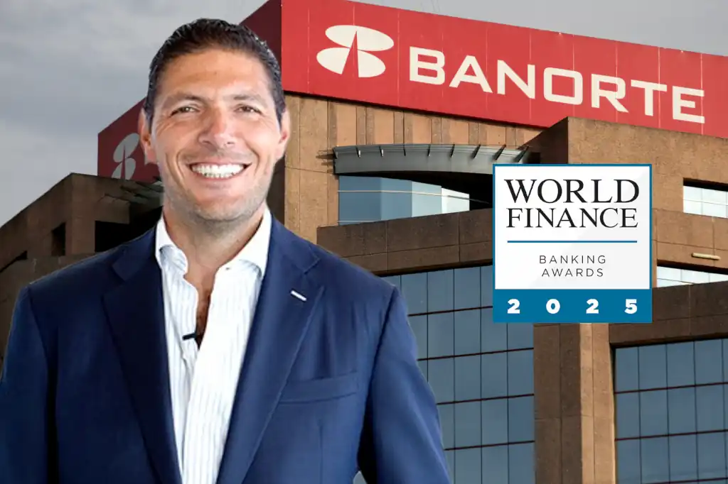 Banorte recibe reconocimiento internacional como Mejor Banco Digital y por su app Banorte Móvil.