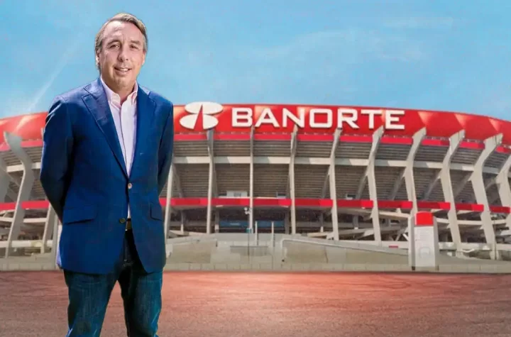 Emilio Azcárraga supervisa remodelación del Estadio Banorte antes del Mundial 2026.