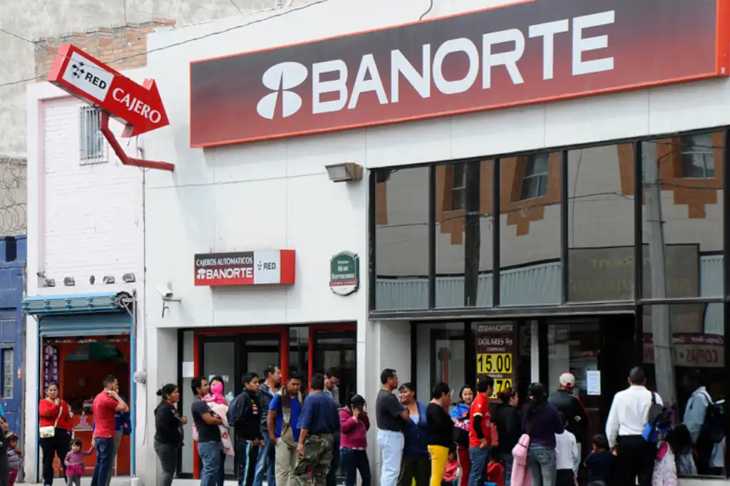 ¿Abrirán las sucursales Banorte en Semana Santa?