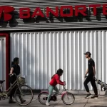 Banorte de Carlos Hank González combina tecnología y cercanía para impulsar su crecimiento