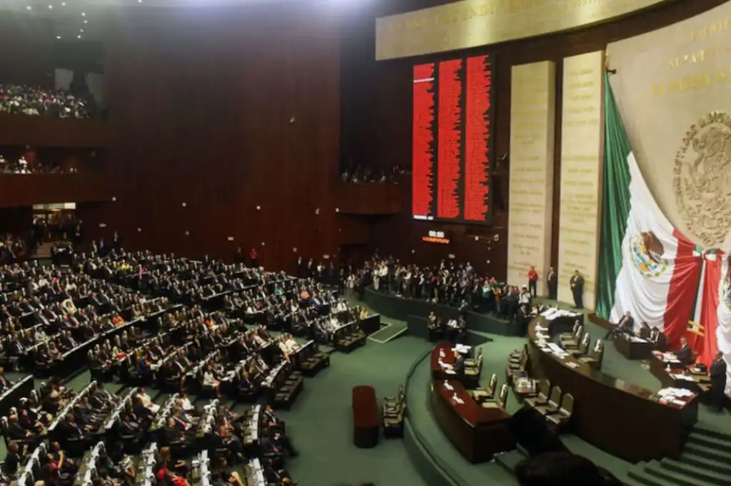La reforma electoral impulsada por la presidenta Claudia Sheinbaum fue rechazada este miércoles en el Pleno de la Cámara de Diputados.