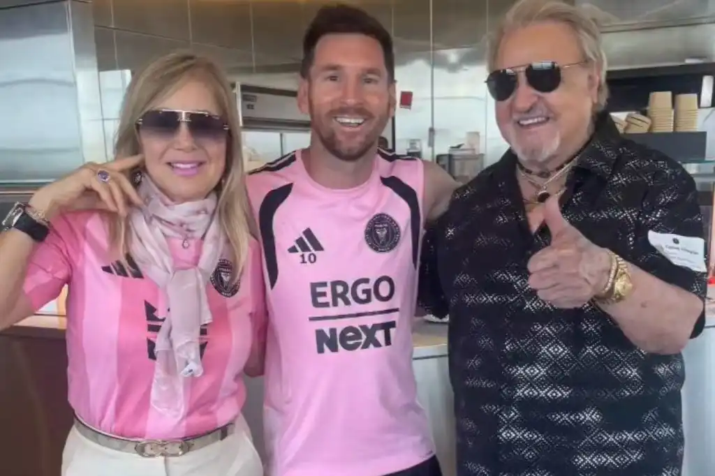 Kiko conoce a Messi y desata ternura en redes con un inesperado beso