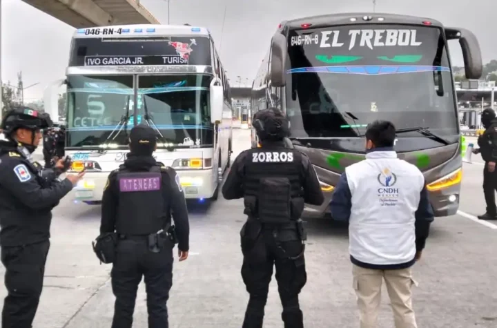 Encapsulan convoy de Ayotzinapa en Tlalpan; autoridades aseguran 59 artefactos explosivos