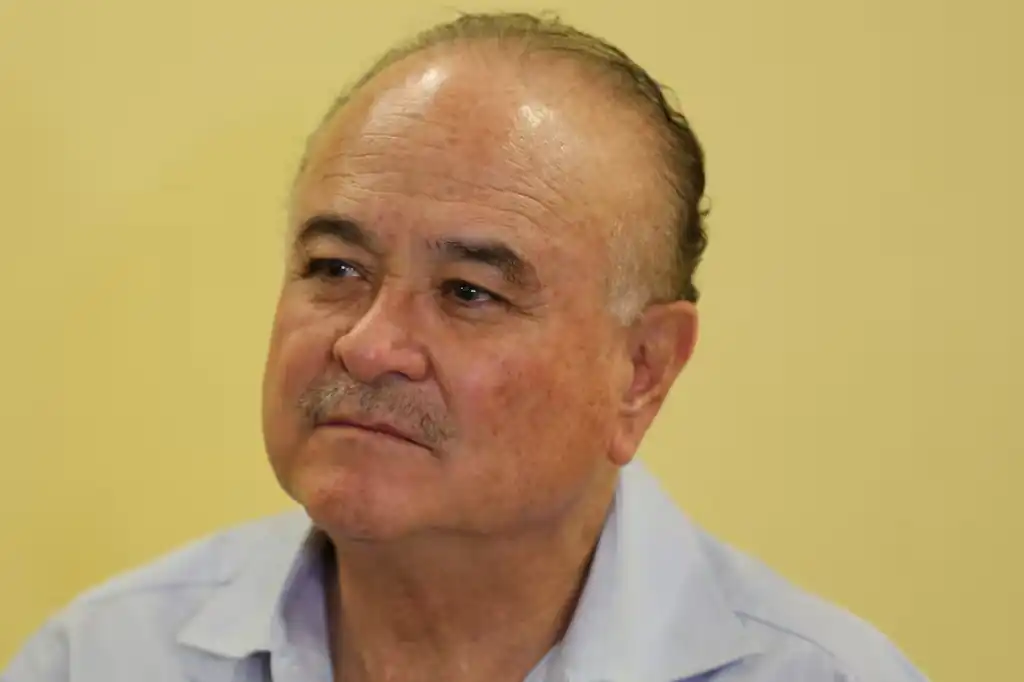 Detienen a Ernesto Ruffo Appel por presunta delincuencia organizada y contrabando de combustible