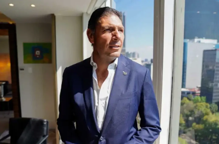 ¿Quién es Carlos Hank González?